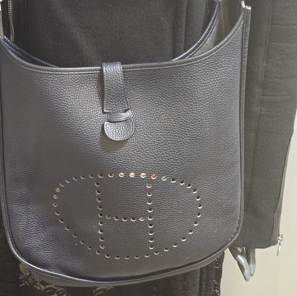 Hermes Evelyn pre-owned bag - Picture 1 of 8